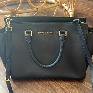 Michael Kors Medium Selma Satchel